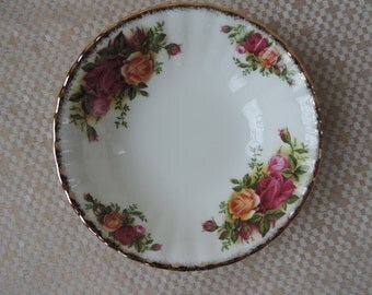 Six Royal Albert Old Country Roses Dessert/Fruit Bowls Vintage 1962