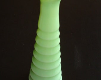 JEANNETTE GLASS Jadeite Bud Vase