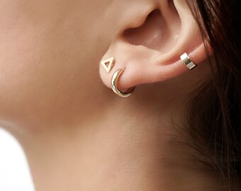 Ear hugging earrings - Gold hoop earrings - Silver hoop earrings - Minimalist earrings - Dainty earrings - Cartilage hoops - Tragus hoops