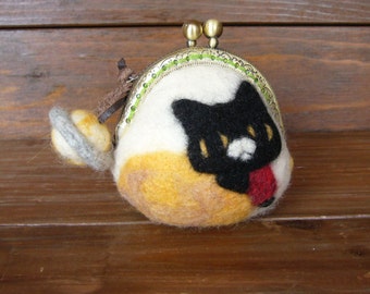 Needle Felted Coin Purse *on the moon*