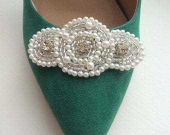 Shoe clips, shoe clips wedding, pearl shoe clips, wedding shoes, crystal shoe clips
