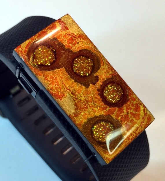 Fetache Fitness Tracker Gem Charm Bling Large Golden Magma