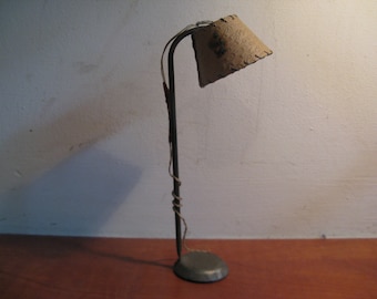 For the dollhouse: Mica lamp 1920 ...