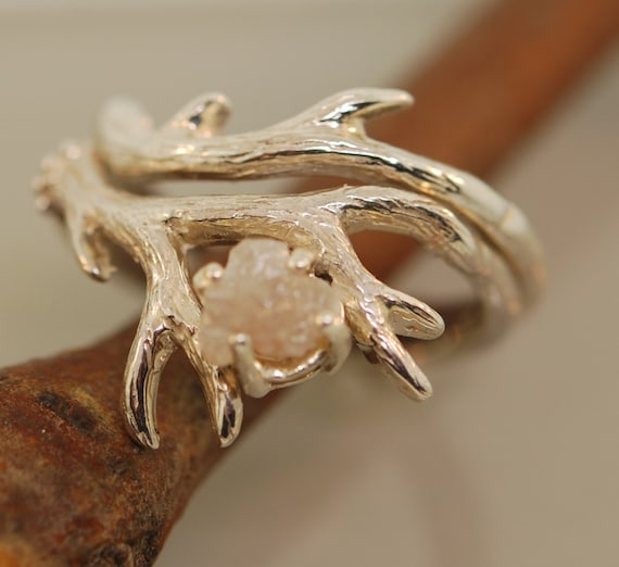 Antler Ring 2 set with rough diamondrough diamond