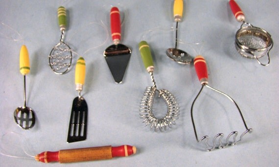 teddy bear doll miniature kitchen utensils 50s style teddy bear doll miniature kitchen utensils 50s style