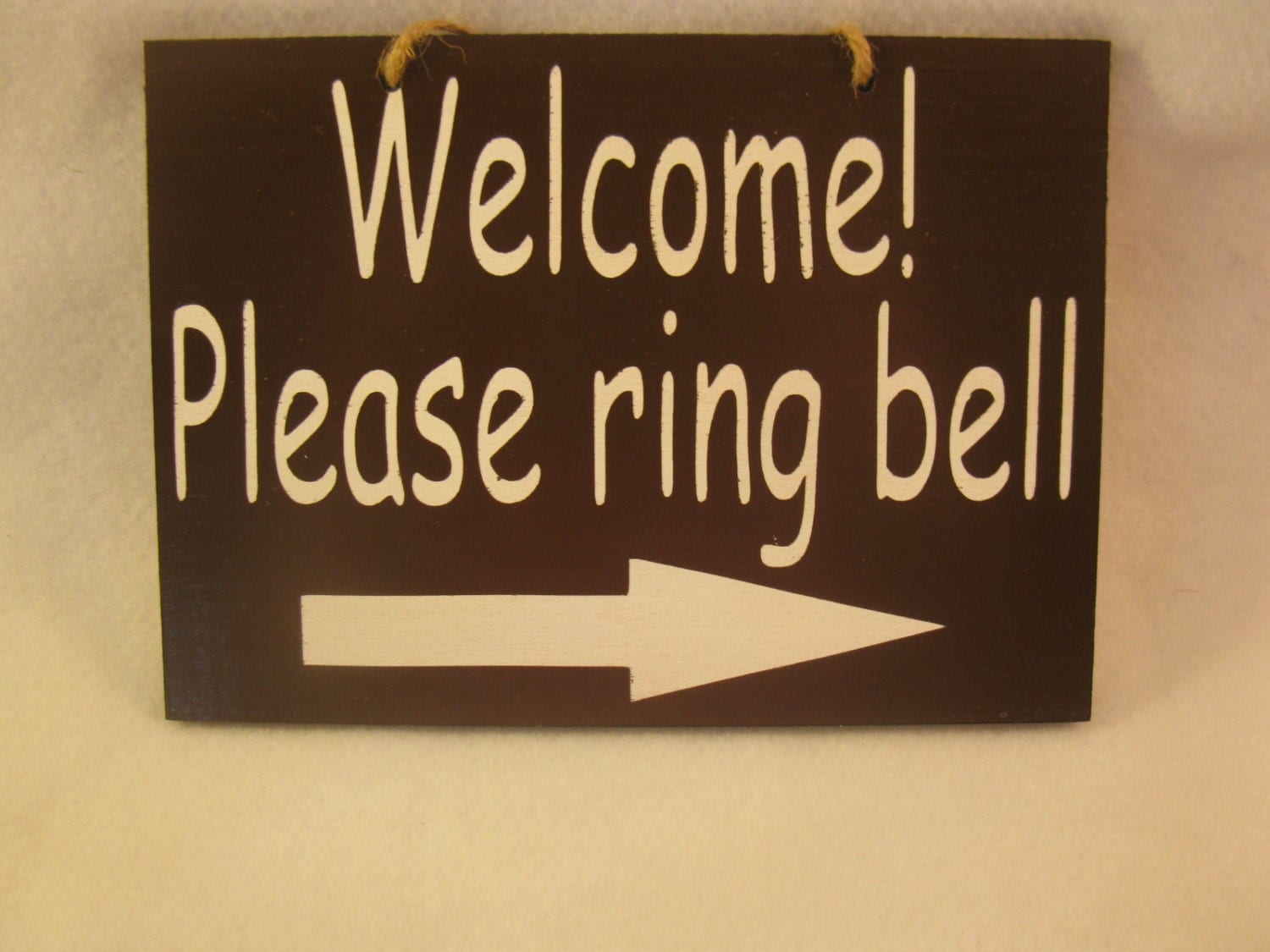 Wooden Painted Welcome Please Ring Bell with Arrow Sign