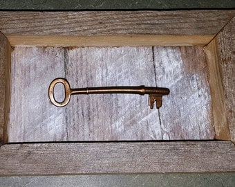 Vintage Skeleton Key in Rustic Frame
