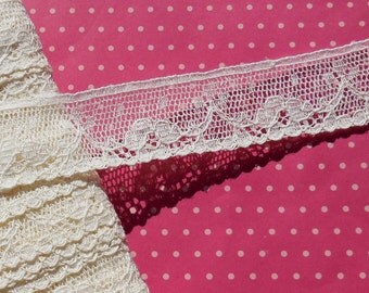 Antique Lace Vintage Lace Off White with Flowers