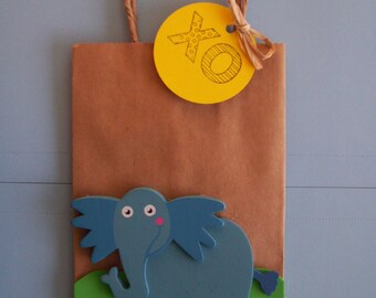 elephant favor bags, Horton Dr. SUESS elephant birthday party bags, Dr. Suess favor bags, children favor bags, loot bags