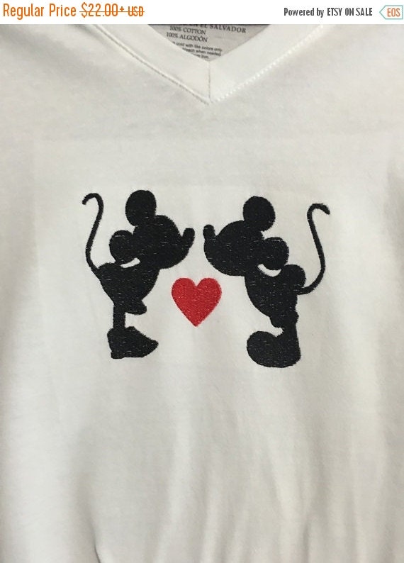 Summer Time Sale Mickey Kissing Minnie by ThreeDandelionWishes