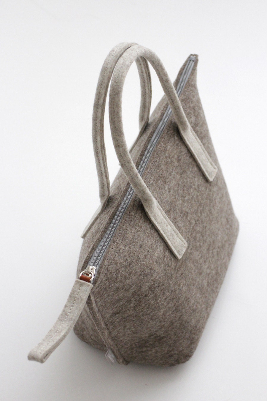Light Brown Wool Felt Tote / Felt Bag / Tote Bag with Zipper