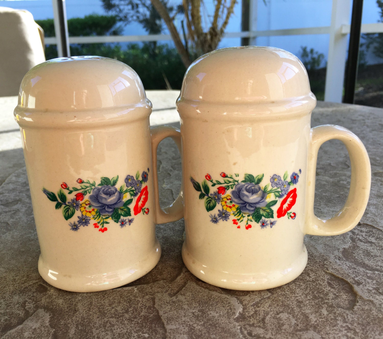 Flower Salt and Pepper Shakers Country Flowers Kitchen Decor