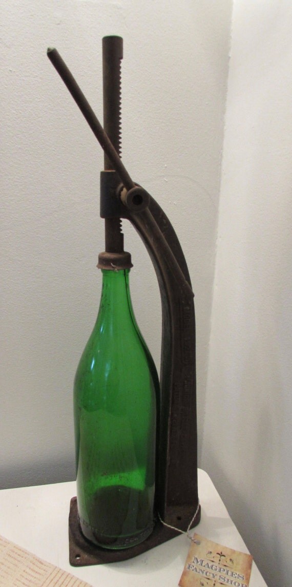 Antique Junior Bottle Capper Model 1927 F. P. Rexhouse