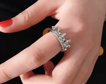 Ring, tiara ring, crown ring , silver plated ring, crown ring, ready to ship, crystal ring, princess ring, sizes 5, 5.5, 6, 6.5, 7.5, 8