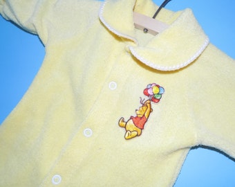 Sz. 6 mo. Winnie The Pooh Footed Terry Cloth Sleeper