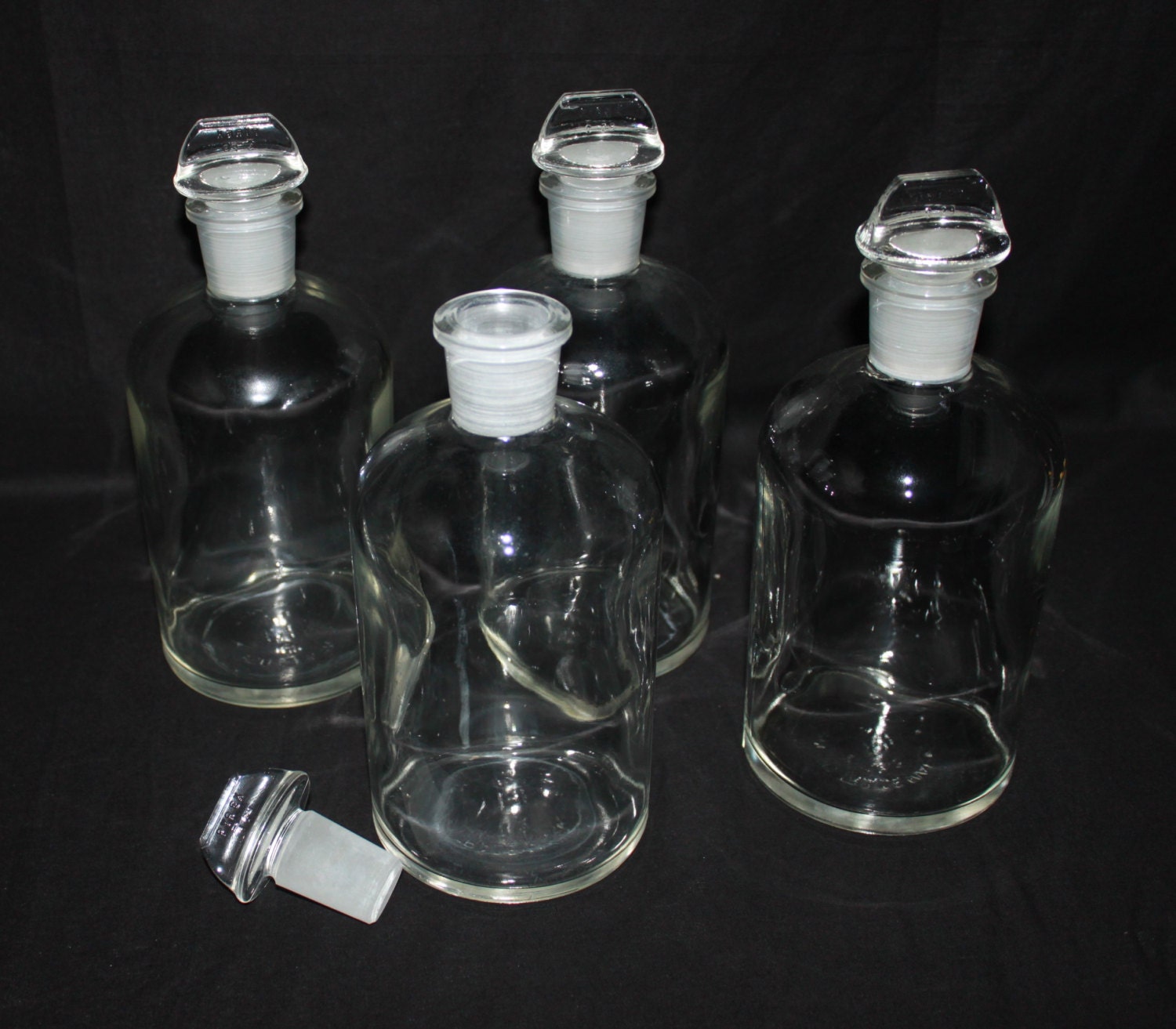 Large Pyrex 1L / 1000mL Heavy Glass Apothecary / Laboratory Bottle