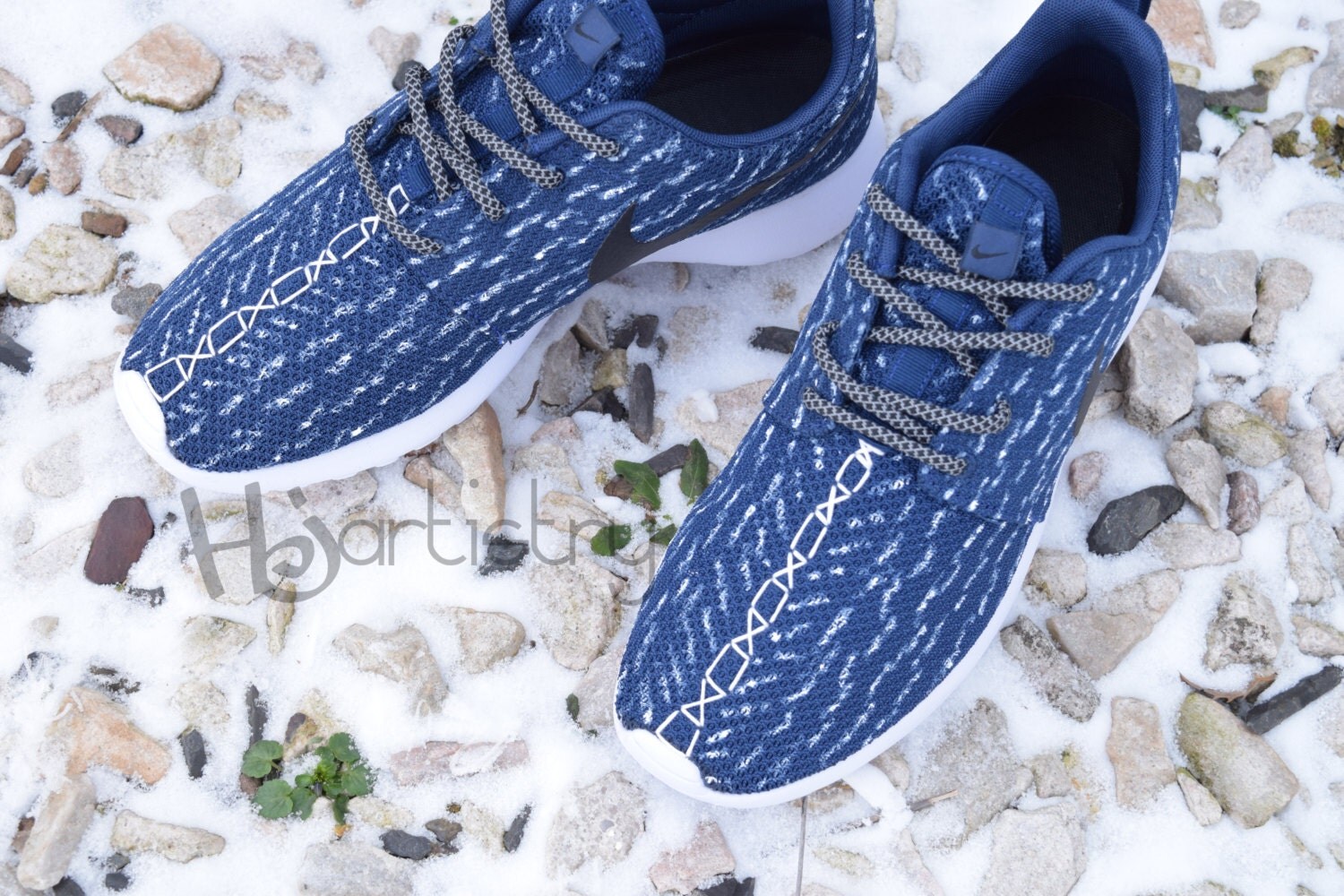 Nike Roshe Run Yeezy 350. Navy Blue Roshes. Nike Midnight Navy