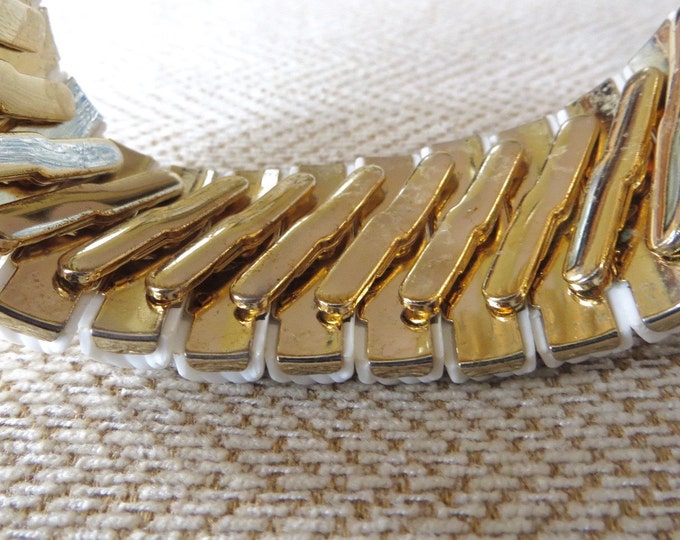 Vintage Molded Lucite Stretch Bracelet White Flexible Gold Band