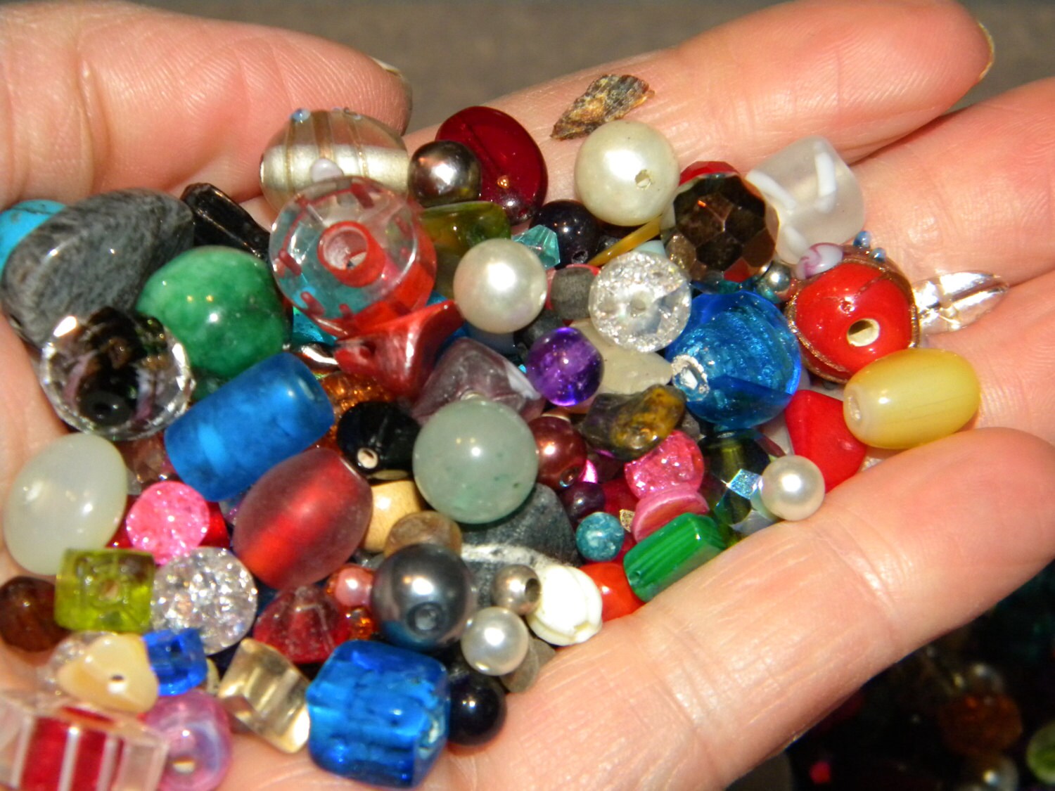 NEW 612mm Bag of Mixed Beads 6/oz RANDOM picking of crystal