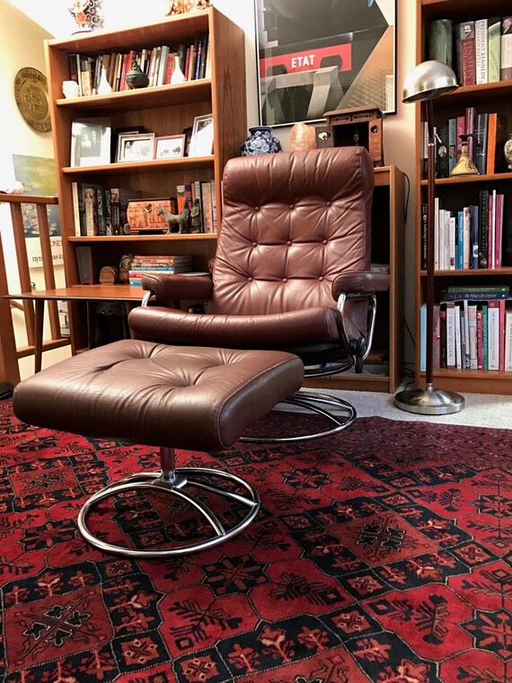 Original Leather eKornes Recliner Ottoman comes with