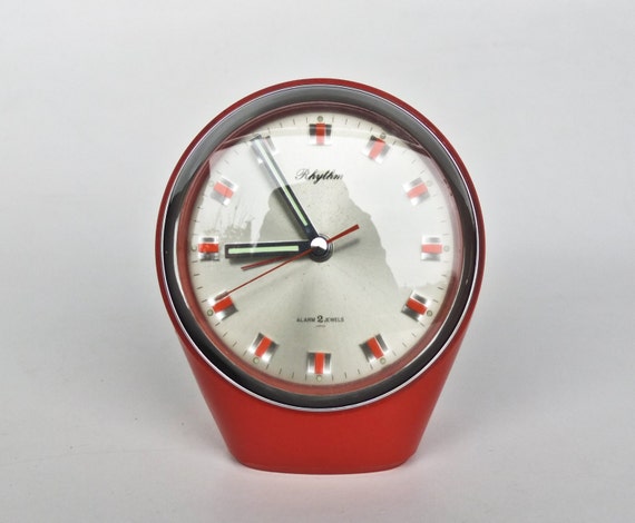 Original Rhythm Alarm Clock / Vintage Desk Clock / No 51113 / 70s Japan / Red by TheCuriousCaseShop
