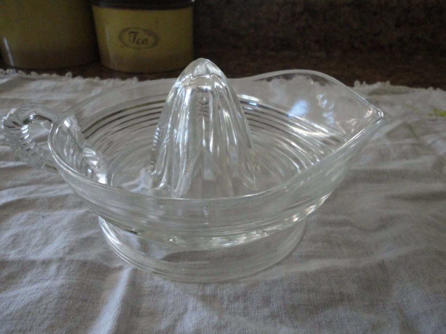 Clear Glass Ribbed Juicer Citrus Reamer Vintage Hand Juicer