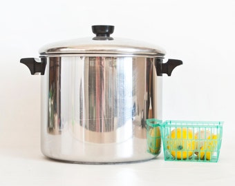 Revere Ware 8 Qt Tri-Ply Disc Bottom Soup Pot, 8 Quart Revereware Large Stock Pot, Vintage Kitchen Cookware for Electric Stoves, 1990s Era