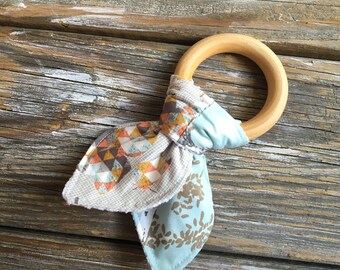 Natural Maple Wood/Ears/Teething/Teether/Ring/Toy/Chew ~ Flutter//Butterfly//Aspen//Woodland//Tribal//Native