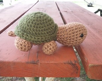 Amigurumi turtle
