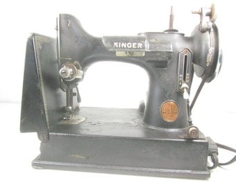 Featherweight Singer Sewing Machine with case, black, Victorian, antique decor, tailor,seamstress, ornate sewing machine
