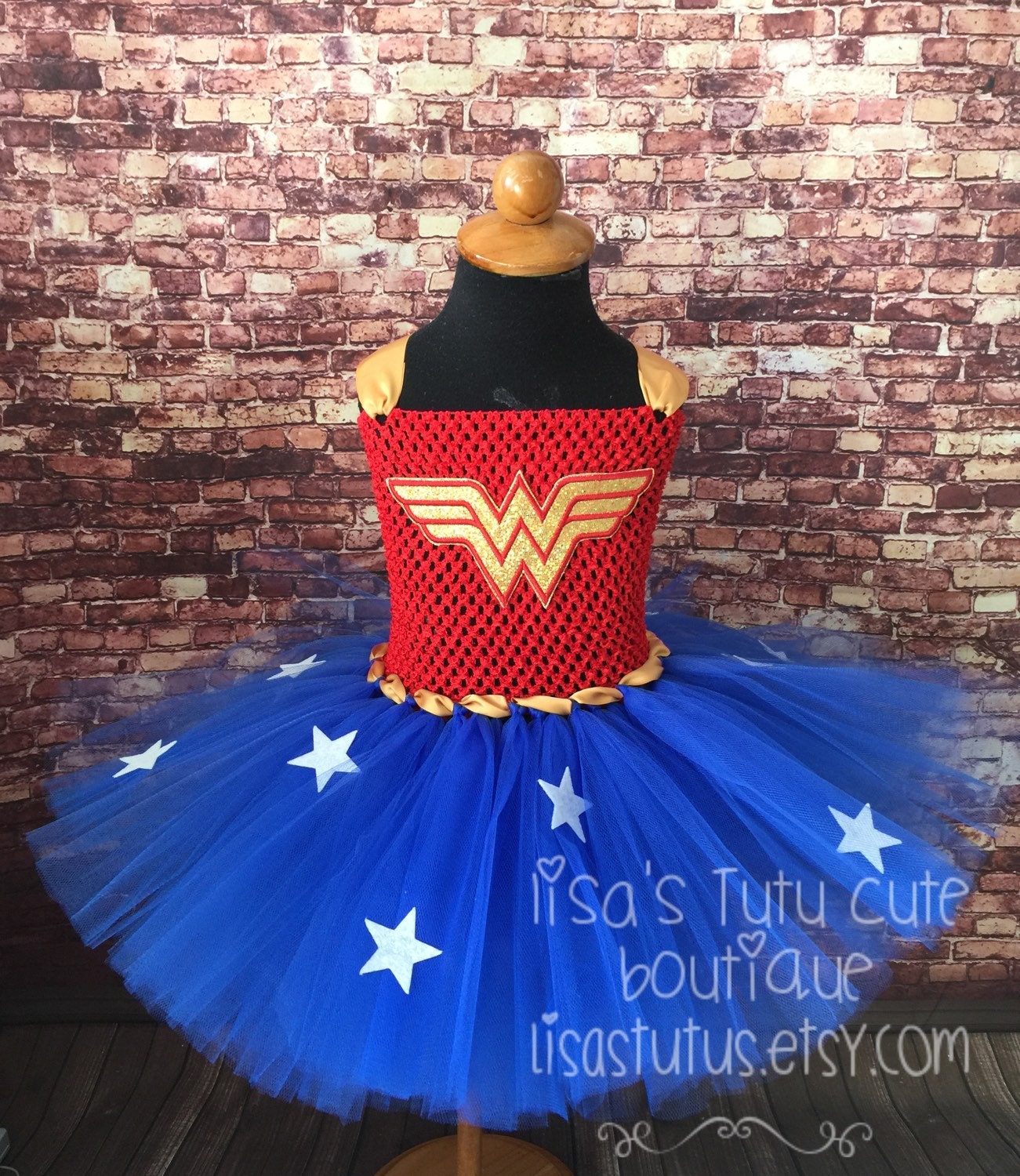 Childrens super hero dress. Wonder Woman theme. by LisasTutus