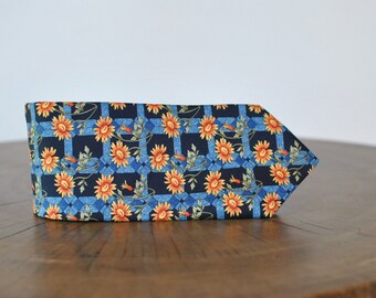 Vintage HANDMADE silk necktie , men's tie ....(004)