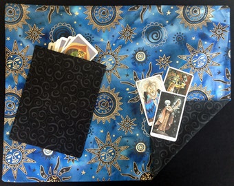 Tarot Cloth. CELESTIAL RAVEN. Reversible spread cloth for tarot cards, runes & altars. Altar cloth. Matching tarot bag option. Tarot gifts.