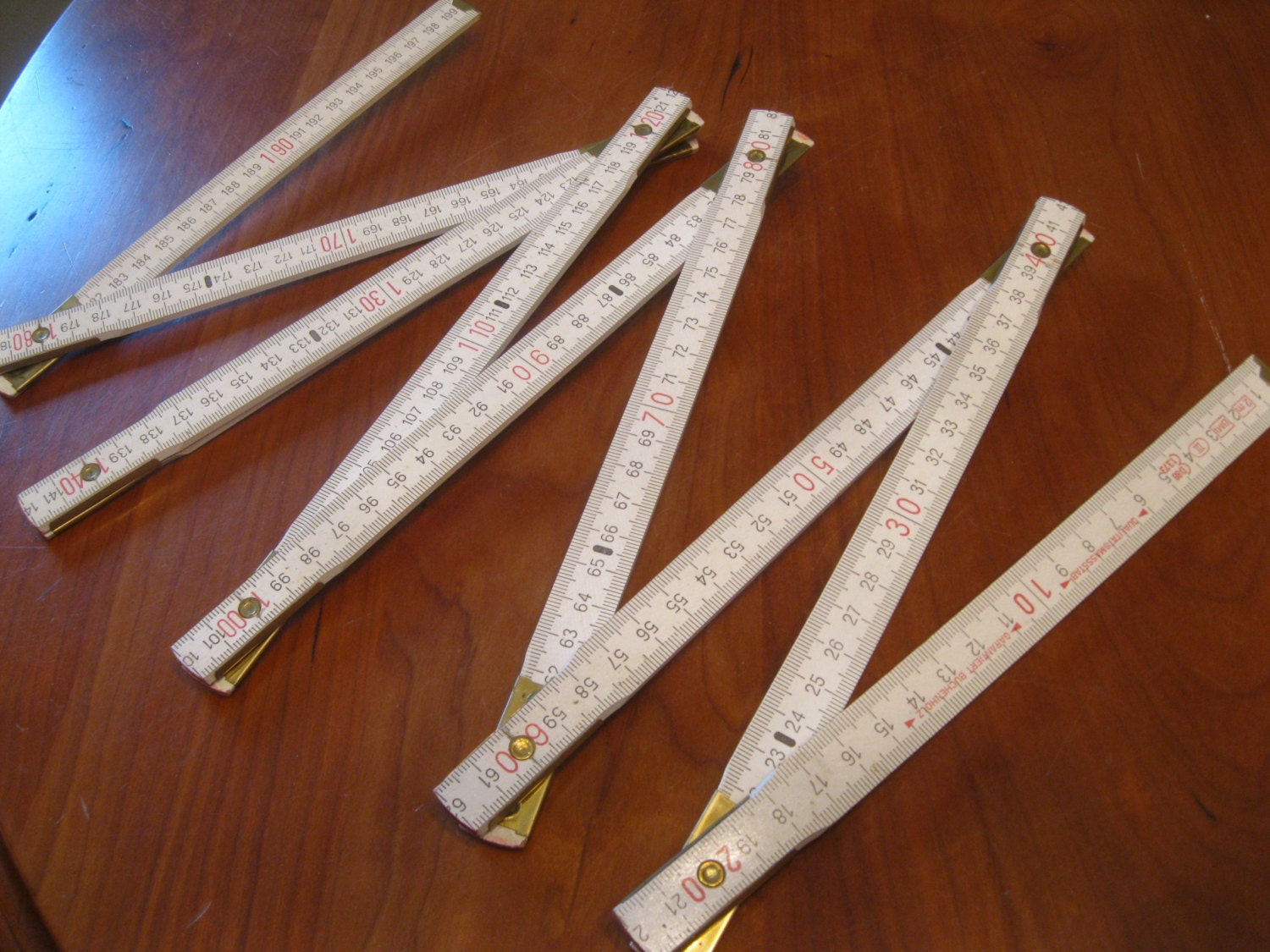 White Folding Ruler 61/2 Foot Folding Ruler