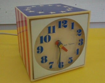 Vintage Seth Thomas bicentennial Reveille alarm clock