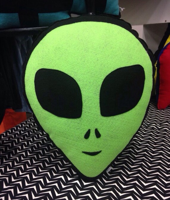 alien pillow pet