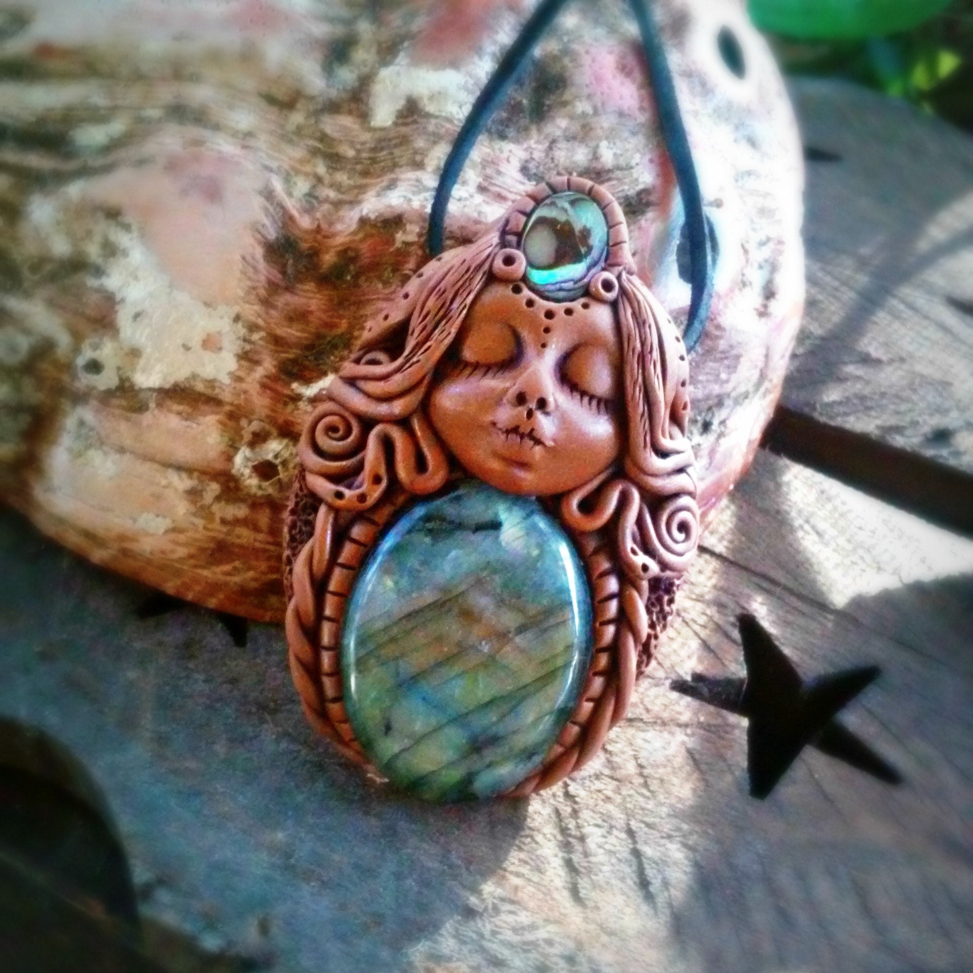 Handmade Mystic Healing crystal and stone by HandmadeMystic