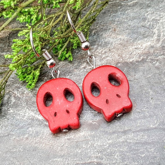Items similar to Skull Dangle Earrings, Howlite Earrings, Red Skull ...