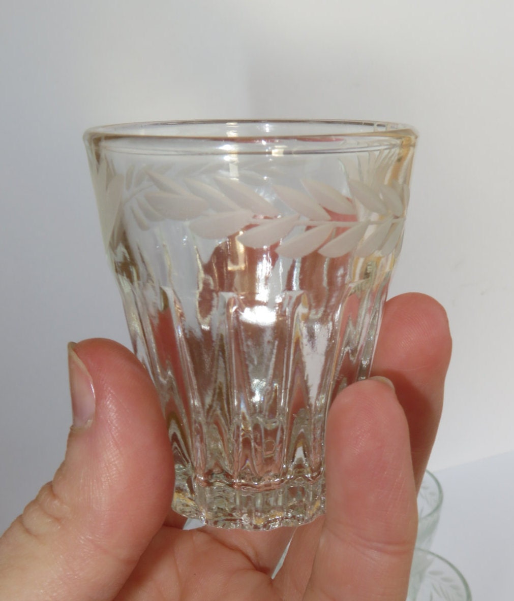 Set of 5 small shot glasses. Soviet cut glass. Soviet shot
