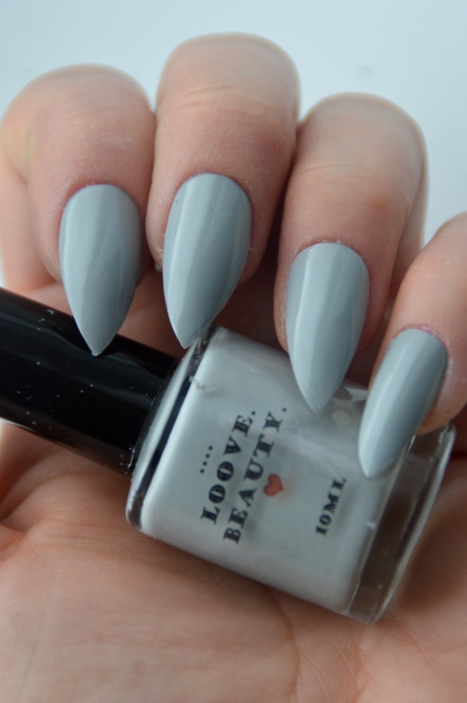 Light Grey Nail Polish Glossy Gr