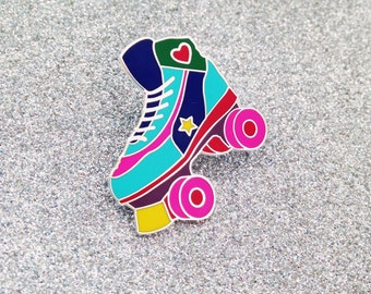 Roller Skate Enamel Lapel Pin Badge - Rollerskating - Roller Derby