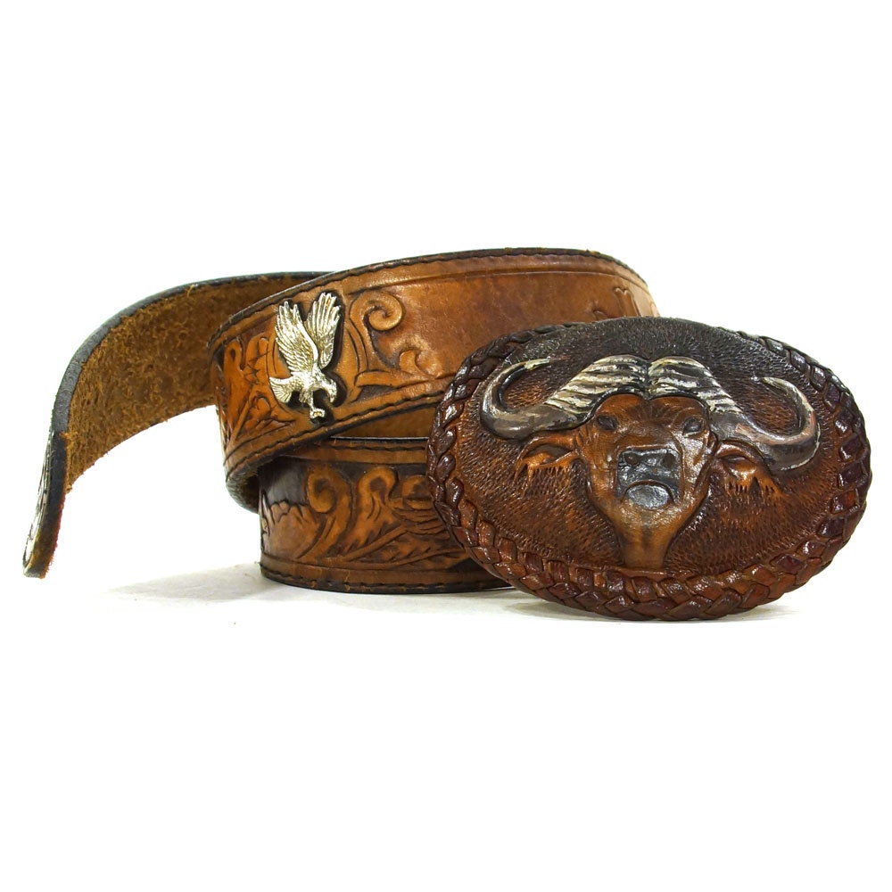 60s Tooled Leather Belt / Buffalo Buckle / Vintage 1960s