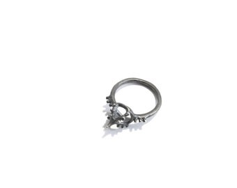 SALE ring a day 062 : dome dots