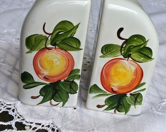 Vintage hand painted salt and pepper shakers, Painted peaches on white porcelain, kitchen and dining, art deco, TwoSwansSwimming