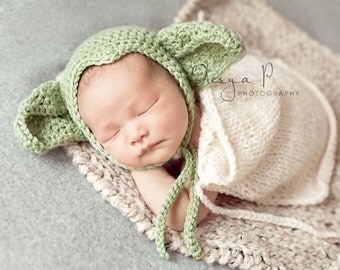 IN STOCK Newborn Yoda hat, Star wars hat, Baby Yoda hat, Yoda bonnet - Photography prop