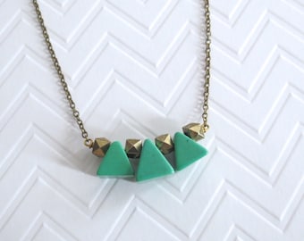 Amazon - Green Gemstone Triangle Necklace with Semi-precious Howlite on Brass Chain (Collier Triangle Vert) by InfinEight