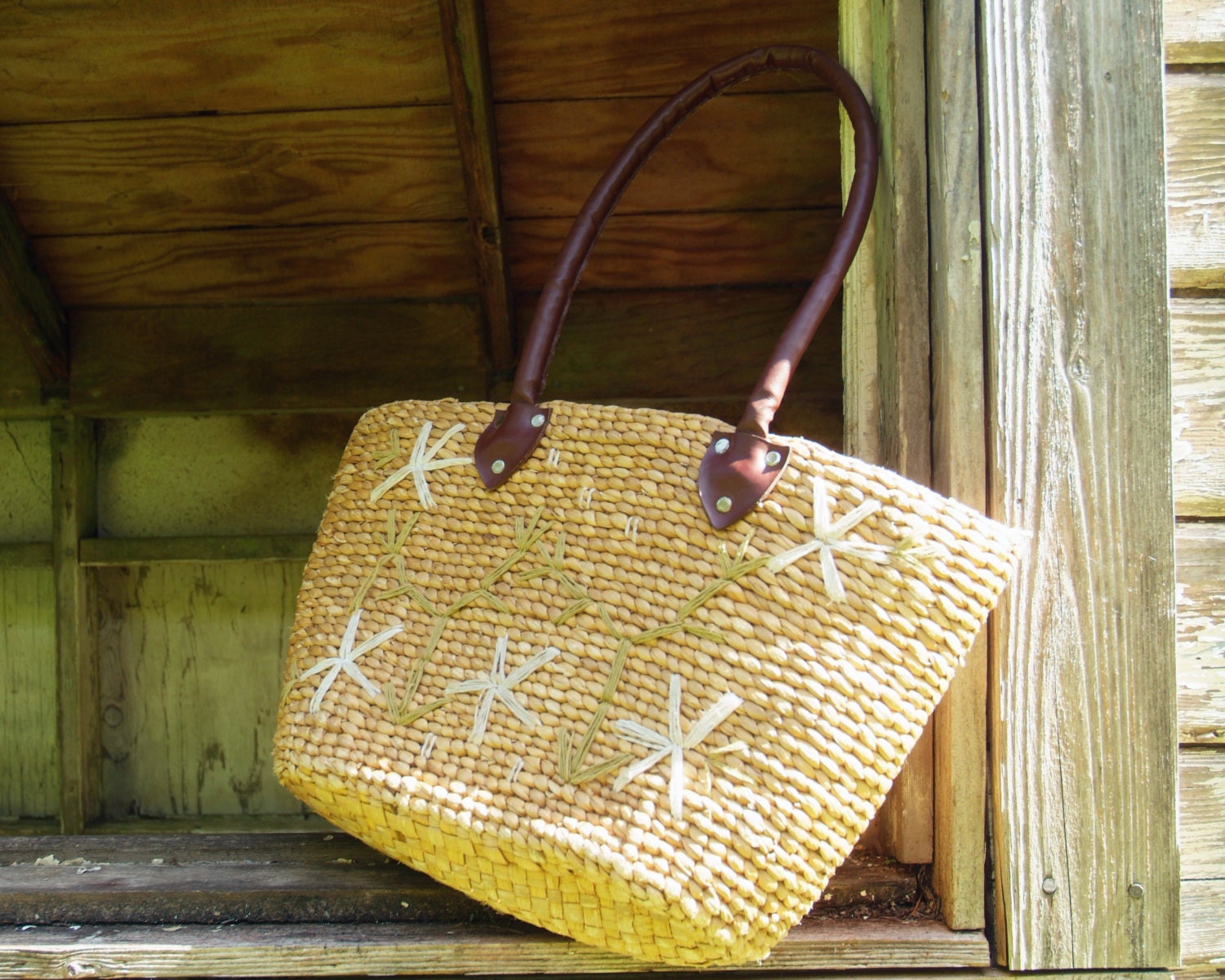 Hand Woven Straw Tote Bag with Leather Handles made from Sea