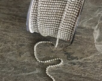 2 mm rhinestone cup chain clear silver toned jewelry necklace supply vintage style, 1 foot