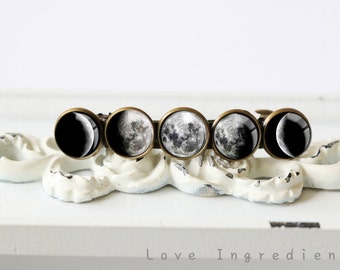 Moon phase hair clip, Moon phase hair barrette, Full moon hair accessory, Solar system hair clip, Lunar phase hair accessory, Gift for her