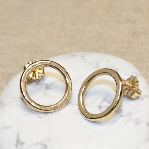 Gold Stud Earrings Bar - Hammered Bar Post Earrings - Earring Studs - Cartilage Earring Stud - 20 Gauge - Helix Earring - Conch Piercing